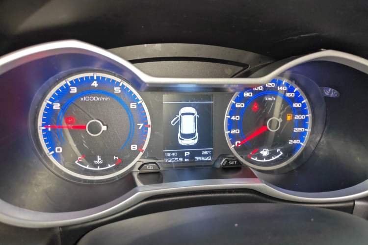 Used Geely Auto Emgrand X7 Sport 2021 Million Edition 1.8TD DCT Two-Wheel Drive Comfort Model
