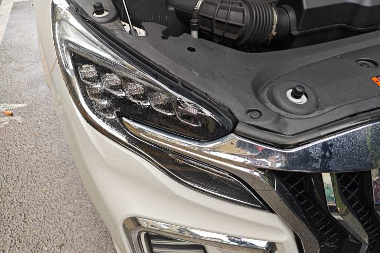 Used Buick GL8 2020 ES Land Cruiser 653T Comfort Edition