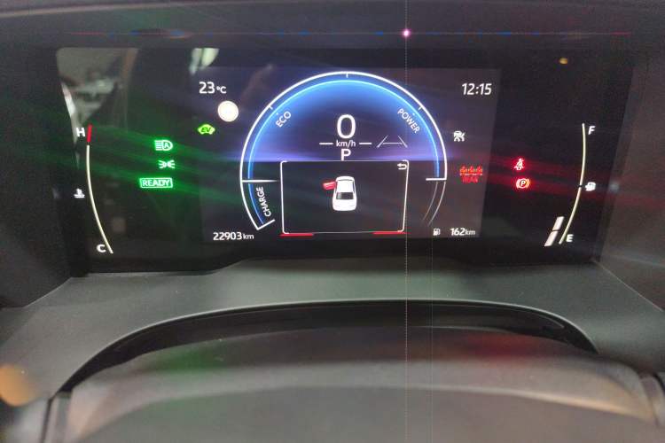 Used Toyota Camry 2024 Dual-Motor 2.0 HGVP Luxury Edition
