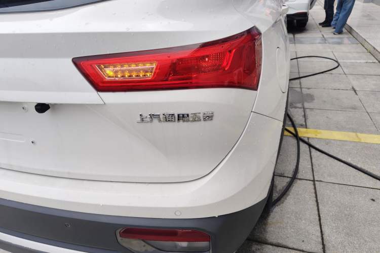 Used Baojun 530 2021 Global Car Anniversary Edition 1.5T Manual Luxury Model 6 Seats
