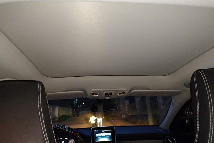 Used Mercedes-Benz GLA 2016 GLA 200 Sport Edition Headliner