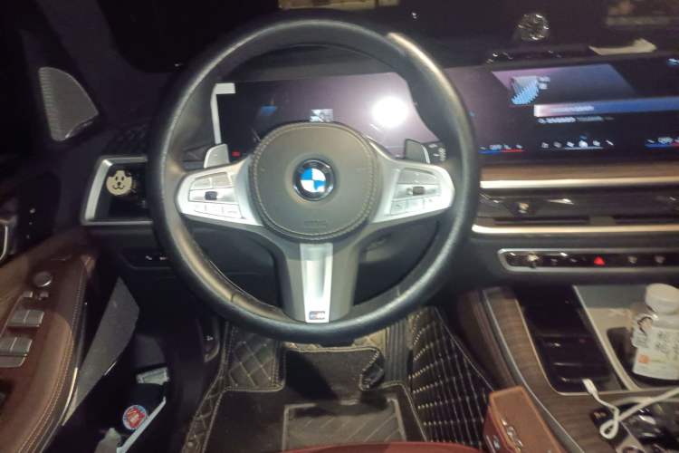 Used BMW X5 2023 xDrive 40Li M Sport Night Edition Package