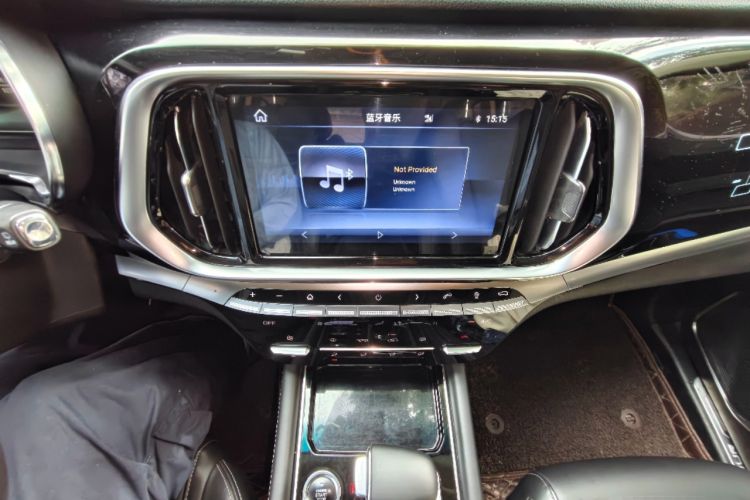 Used JETOUR X90 2019 1.6T DCT Luxury Travel Edition 6 Seats China VI Standard Audio And AC Panel