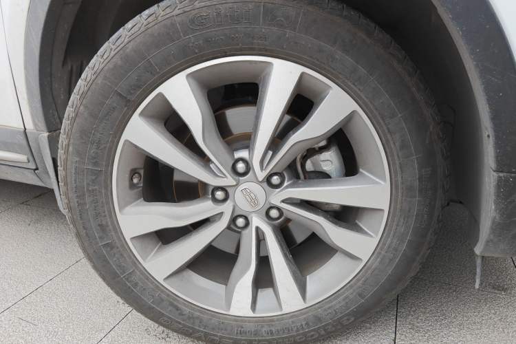 Used Geely Auto Emgrand X7 Sport 2016 1.8TD Automatic ZhiZun Version