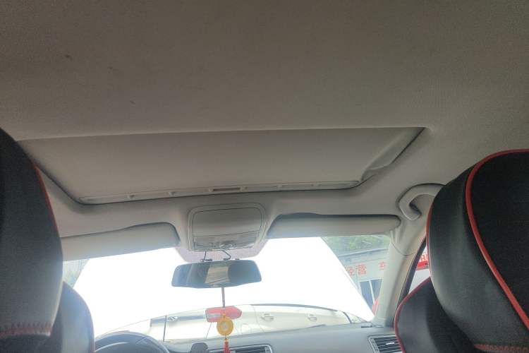 Used Volkswagen Sagitar 2014 1.4TSI Automatic Luxury Model
