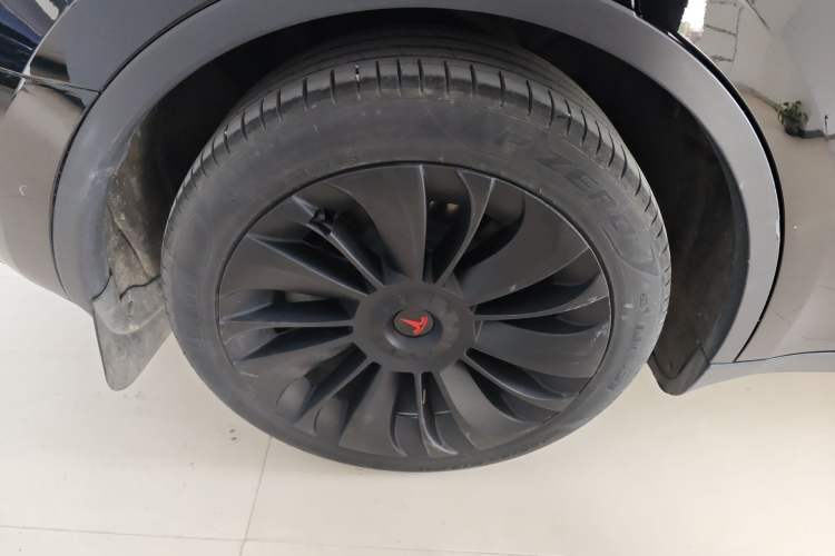 Used Tesla Model Y 2022 Rear-Wheel-Drive Version