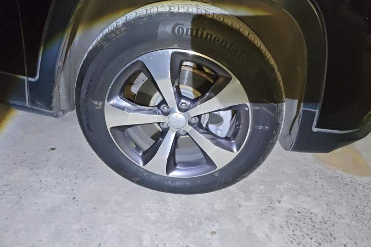 Used Jeep Cherokee 2020 2.0T Two-Wheel Drive Leading Edition