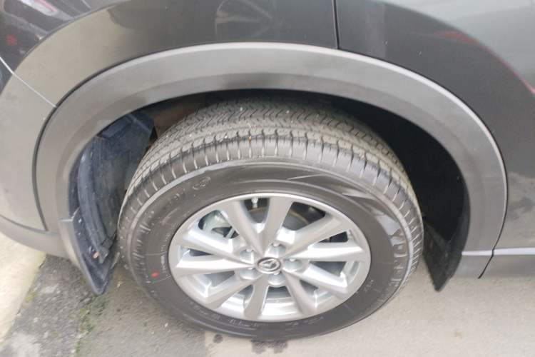 Used Mazda CX-5 2025 2.0L Automatic Two-Wheel Drive Comfort Version Right Rear Wheel Hub