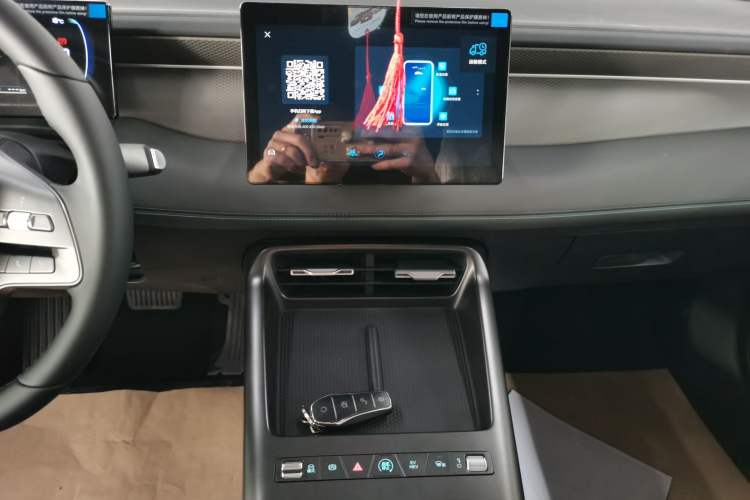 Used BYD Qin PLUS  Audio And AC Panel