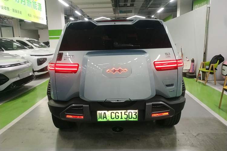 Used Formula Leopard Titanium 3 2025 501 km All-Wheel Drive Intelligent Driving Max Edition