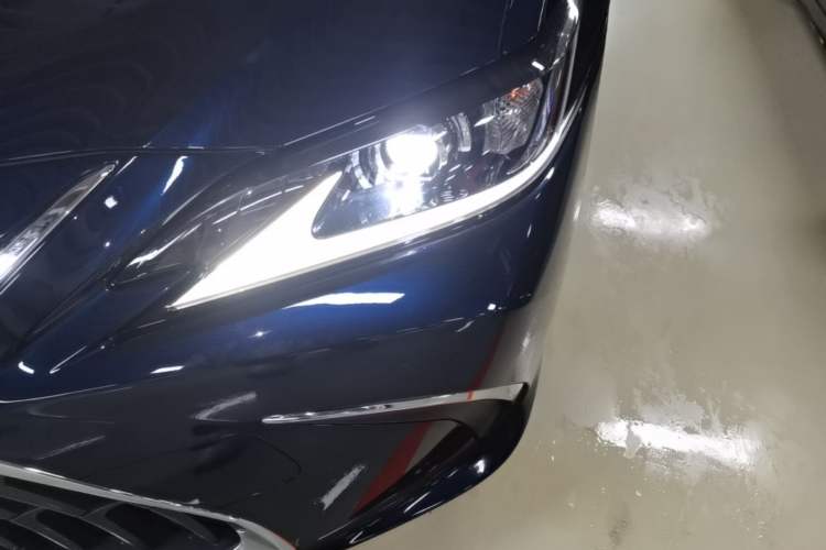Used Lexus ES 2022 260 Excellence Edition
