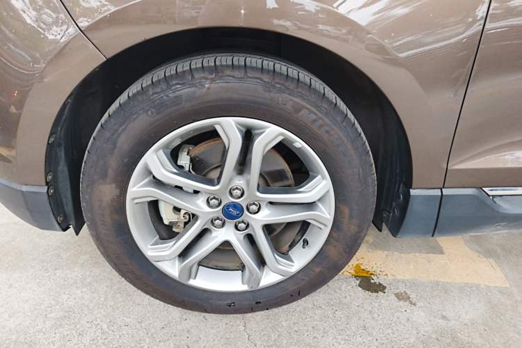 Used Ford Edge 2018 EcoBoost 245 Two-Wheel-Drive Titanium 7-Seater China V Standard
