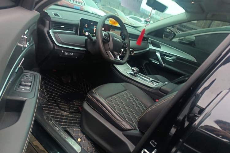 Used JETOUR X70 PLUS 2024 Champion Edition 1.5T DCT Champion MAX 7-Seater
