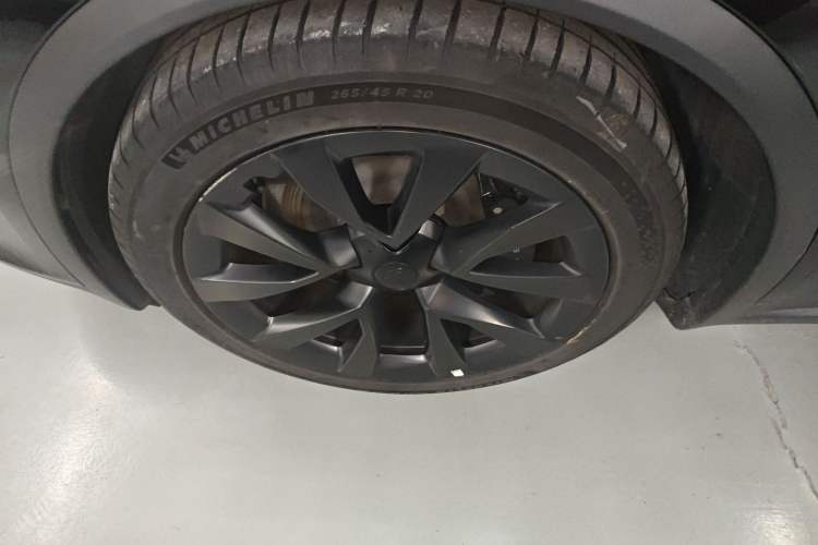 Used Tesla Model X 2023 Dual-Motor All-Wheel-Drive Version