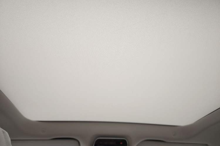 Used Mercedes-Benz EQE SUV 2023 350 4MATIC Luxury Edition Headliner