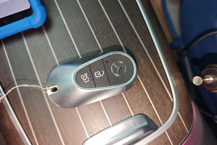 Used Mercedes-Benz E-Class 2025 Facelift E 300 L Luxury Edition