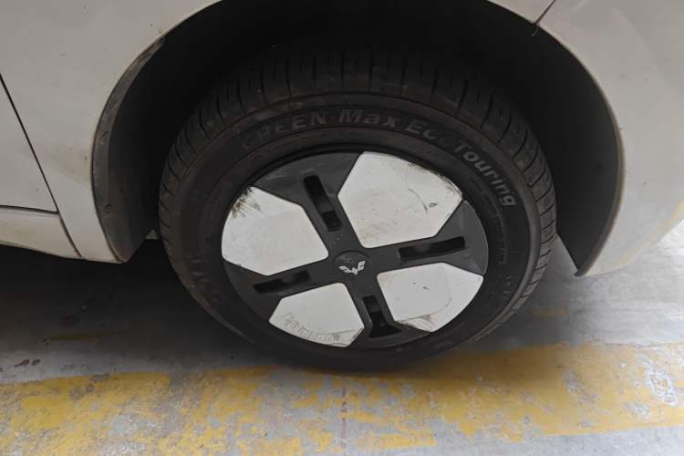 Used Wuling Hongguang MINIEV 2024 3rd Generation 215km Advanced Version
