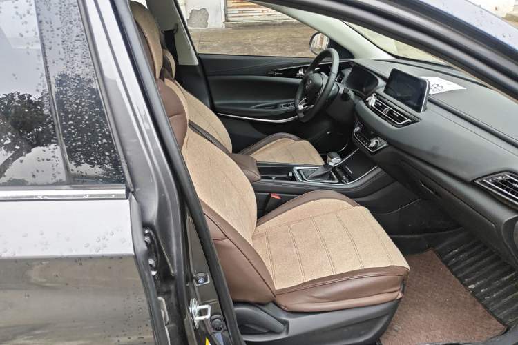 Used Changan Ruicheng CC 2022 Blue Whale Edition 1.5T DCT Luxury Model
