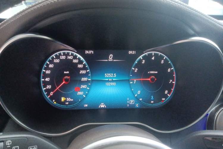 Used Mercedes-Benz GLC 2022 Refreshed GLC 300 L 4MATIC Dynamic Edition Instrument Cluster