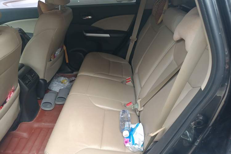 Used Honda CR-V 2015 2.4L two-wheel drive luxury version Left Rear Seat