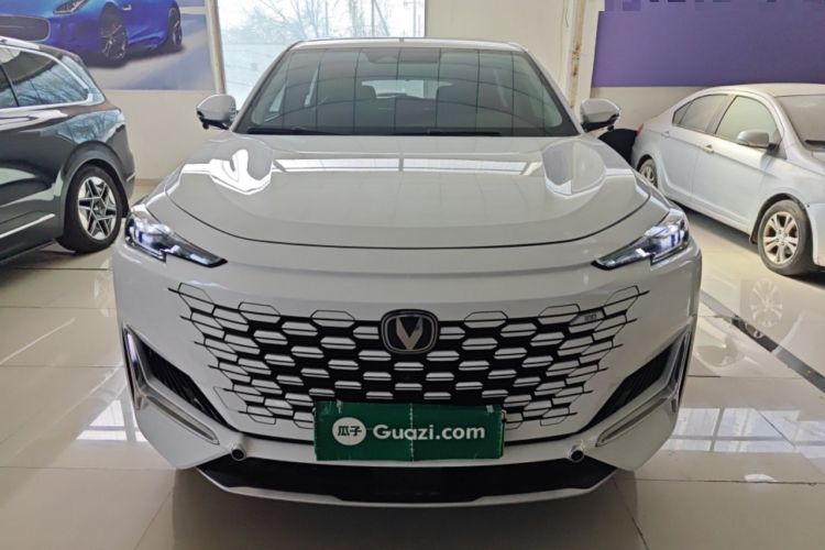 Used CHANGAN UNI-K iDD 2023 Smart Electric iDD 1.5T 135km Smart Leading Model
