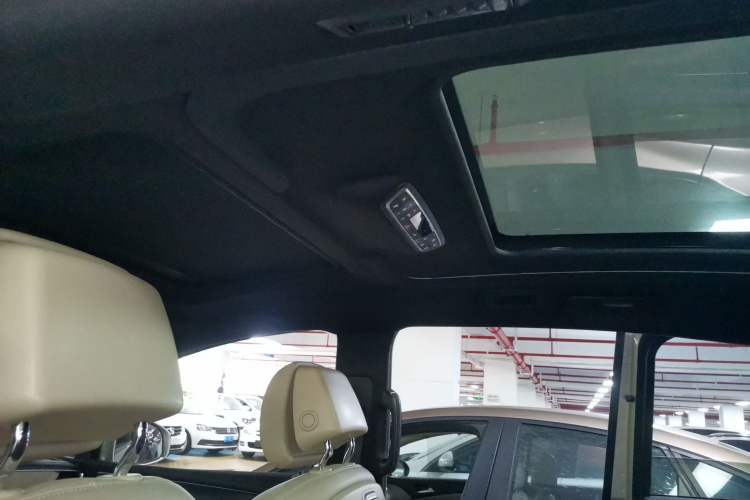 Used Buick GL8 2022 ES Land Cruiser 653T Luxury Model