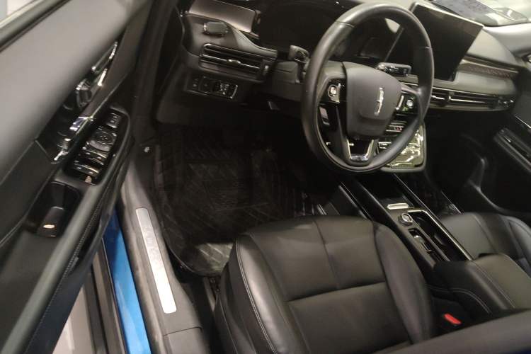 Used Lincoln Corsair New Energy 2021 PHEV Four-Wheel Drive e-Enjoy Edition