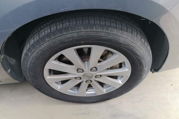 Used Buick GL8 2018 28T Luxury Model China VI Standard Right Front Wheel Hub