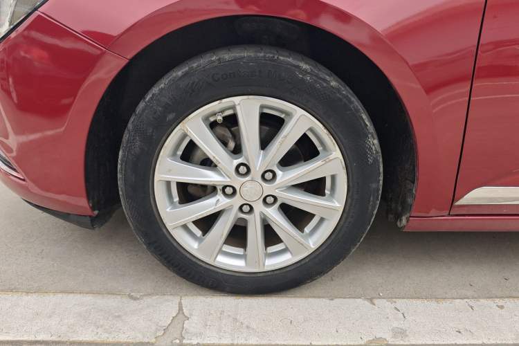 Used Buick Verano 2017 Sedan 20T Dual-Clutch Leading Model
