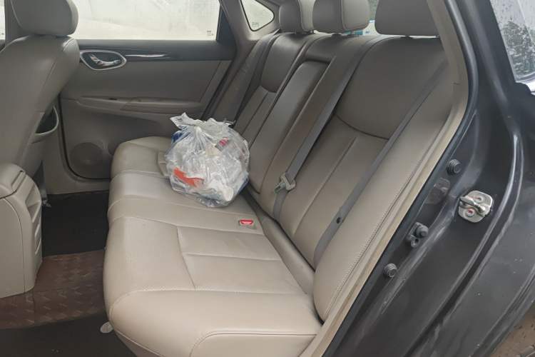 Used Nissan Sylphy 2012 1.6 XL Manual Luxury Edition