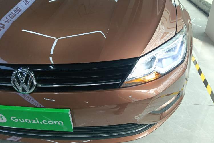 Used Volkswagen Lamando 2018 280TSI DSG Comfort Edition
