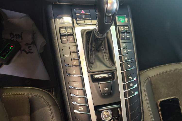 Used Porsche Macan 2018 Macan 2.0T