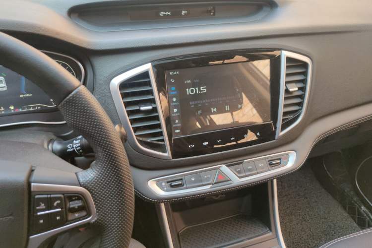 Used Geely Auto Vision X6 2018 1.8L Manual 4G Connect Luxury Edition