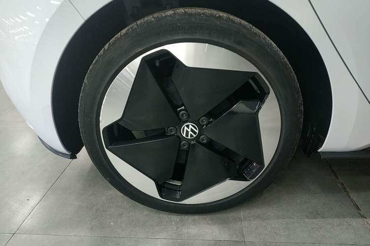 Used Volkswagen ID.3 2022 Active Pure Intelligent Enjoyment Edition
