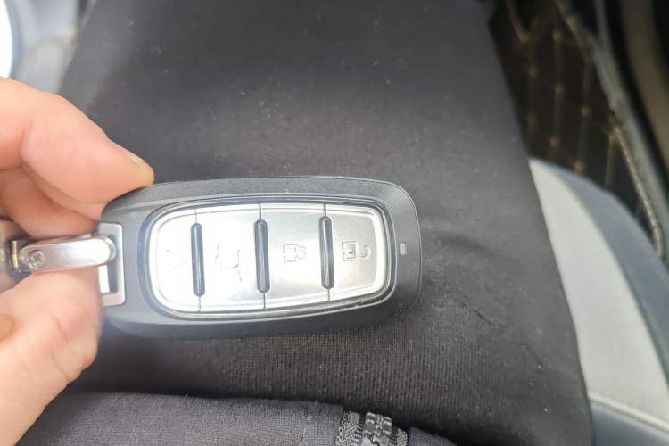 Used Baojun RM-5 2019 1.5T CVT 24-Hour Online Luxury Version 5 Seats