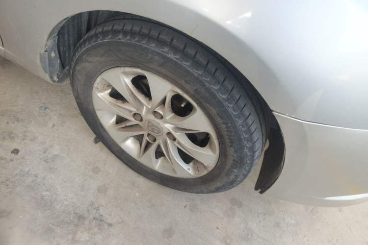 Used Baojun 630 2013 1.5L manual Comfort trim
