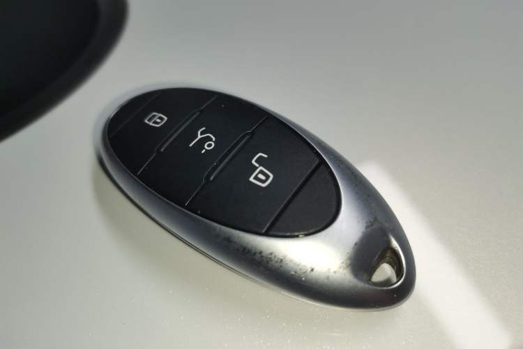 Used Bestune B70 2022 Third Generation 1.5T Automatic Enjoyment Version Vehicle Key