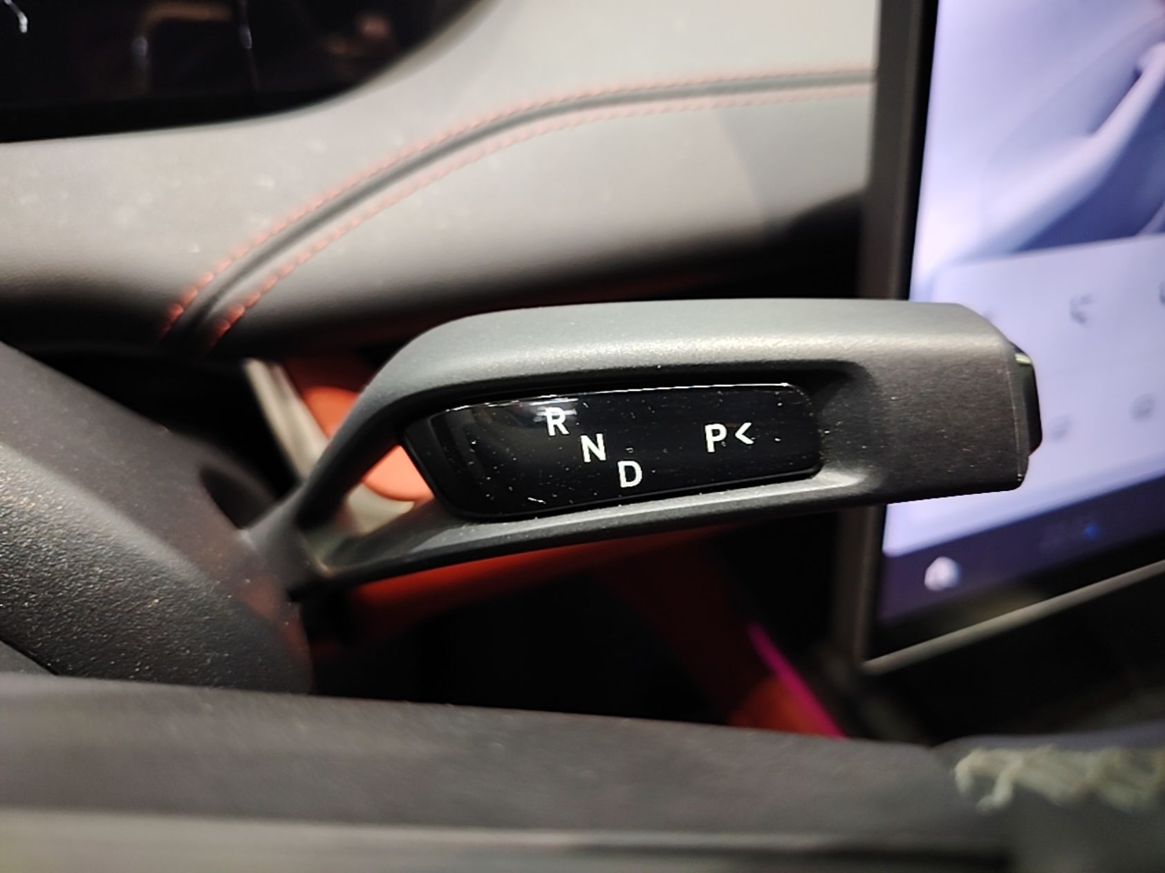 Xiaomi Auto SU7 2024 Rear-Drive Ultra-Long Range Advanced Pro-Level Intelligent Driving Version — снимка 16
