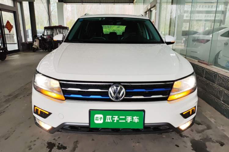 Used Volkswagen Tiguan L 2017 330TSI Automatic Two-Wheel Drive Luxury Edition