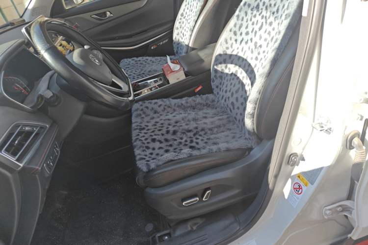 Used Changan CS75 2021 Honor Million Edition 280T DCT Navigation Model
