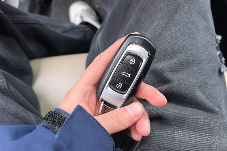 Used Geely Auto Emgrand 2018 1.5L Manual Luxury Model