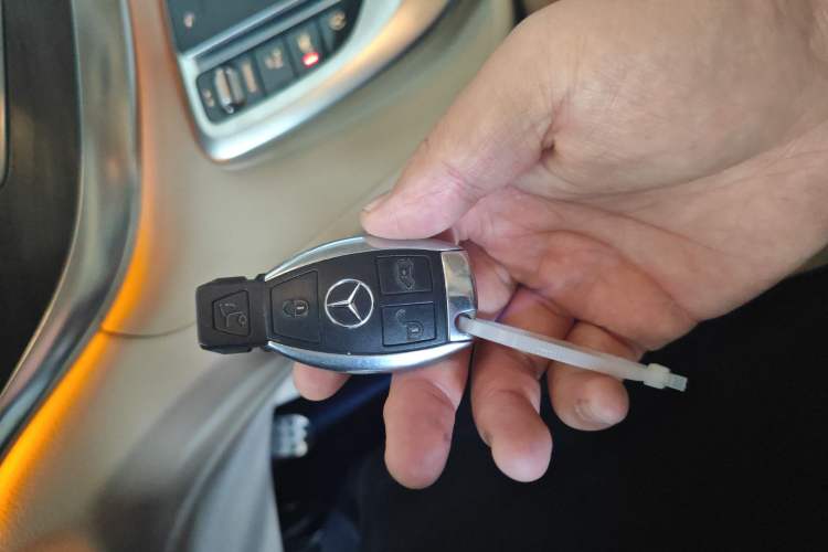 Used Mercedes-Benz V-Class 2021 V 260 Prestige Edition