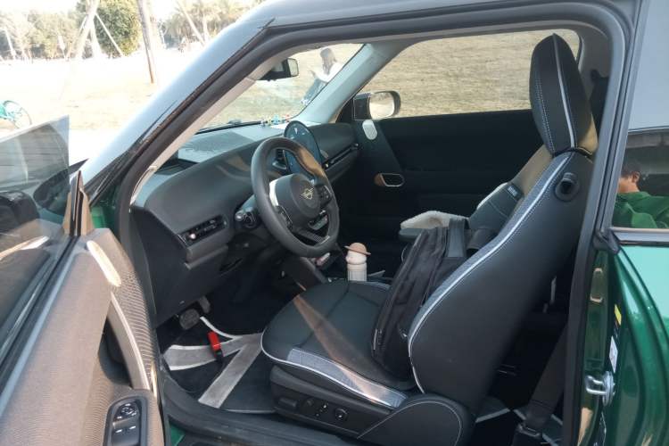 Used MINI Electric MINI COOPER 2024 452km COOPER SE Artist
