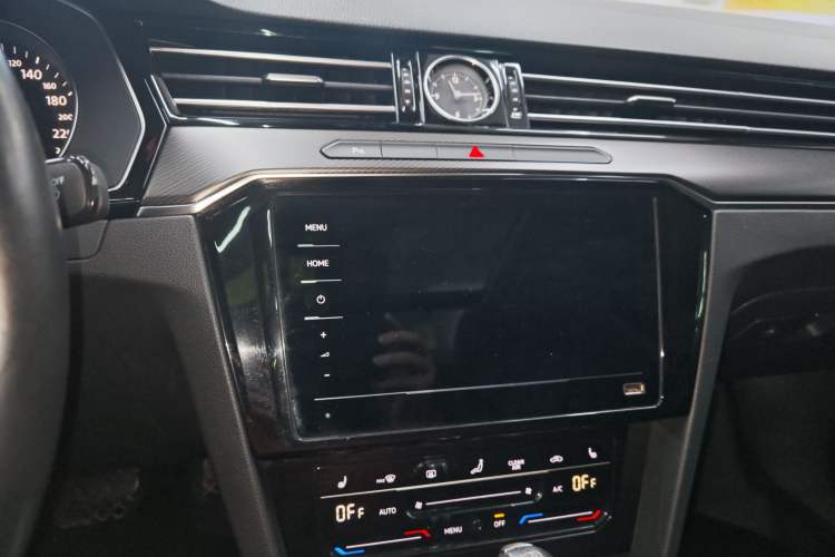 Used Volkswagen Magotan 2020 330TSI DSG Luxury Edition
