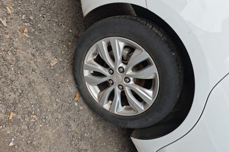 Used Buick GT 2019 15T Dual-Clutch Connected Elite Model China VI