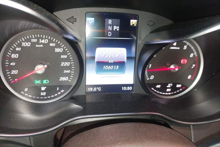 Used Mercedes-Benz GLC 2019 GLC 300 L 4MATIC Dynamic Model
