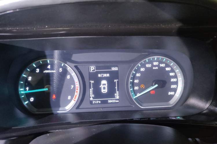 Used Oshan X5 2021 Revised Version 1.5T DCT Luxury Edition
