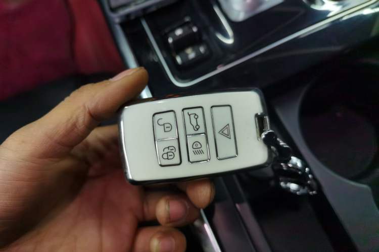 Used Jaguar XEL 2020 2.0T 200 PS S Advanced Elegance Edition