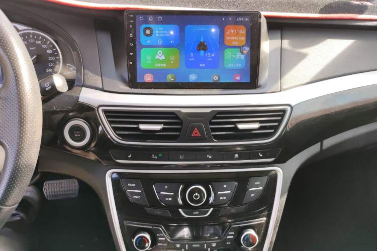 Used Geely Auto Emgrand GT 2015 1.8T Flagship Model
