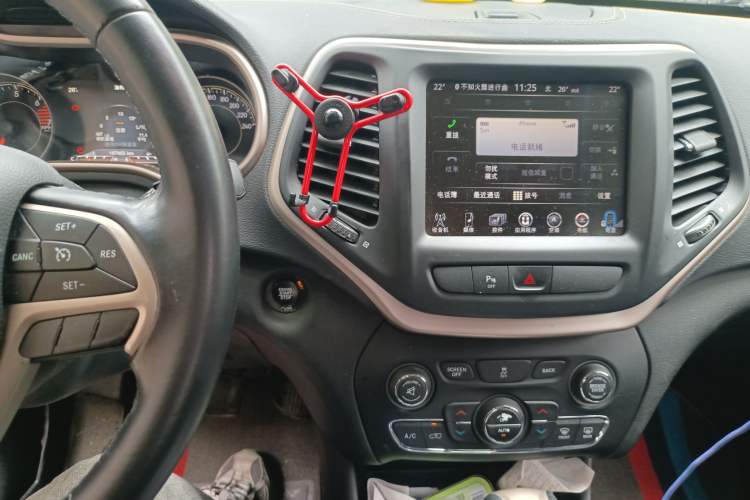 Used Jeep Cherokee 2016 2.0L Superior Edition